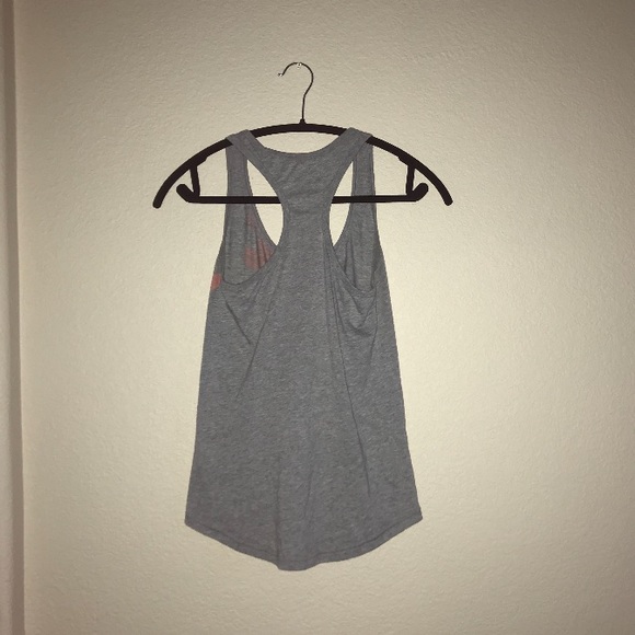 Nike tank top - Picture 2 of 2